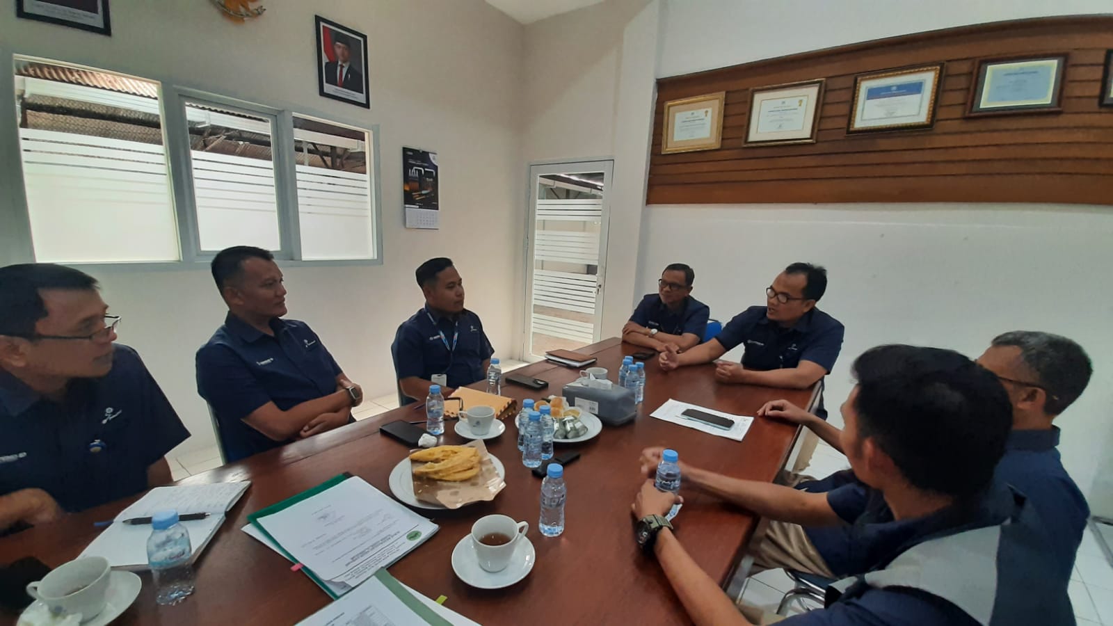 Foto DKM Nur Iman Pindad Turen  Lakukan Kunjungan Silaturahmi ke DKM Al-Fithrah dan LAZIS Pindad